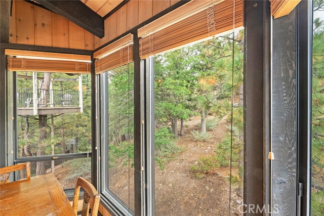 1281 Sand Canyon, Big Bear Lake CA: https://media.crmls.org/medias/5cd4708c-2278-4014-956c-1a33b5d9dfb6.jpg