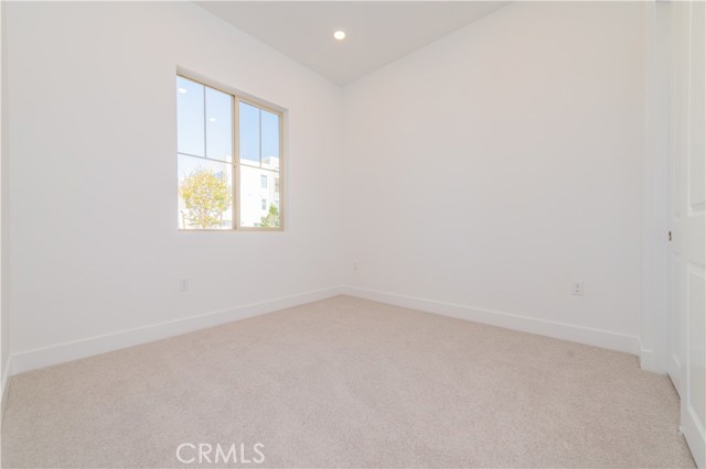 Detail Gallery Image 15 of 27 For 200 Carmine, Irvine,  CA 92620 - 4 Beds | 3 Baths