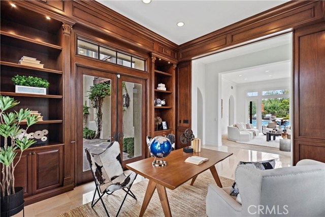 2535 Bronzewood Drive, Tustin CA: https://media.crmls.org/medias/5cd5bda6-f493-49ed-968f-7abe3b24b5b5.jpg