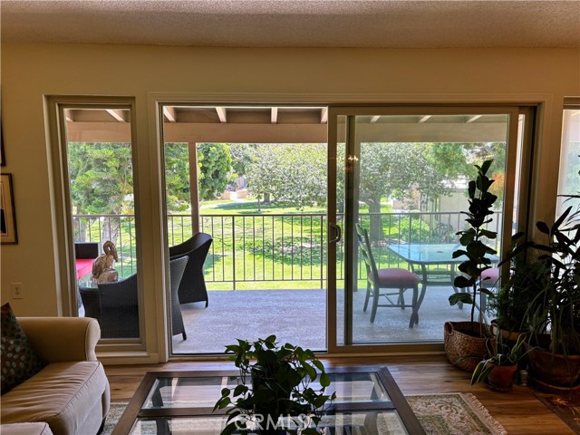 Detail Gallery Image 11 of 35 For 13342 Del Monte Dr 5q M-15,  Seal Beach,  CA 90740 - 2 Beds | 2 Baths