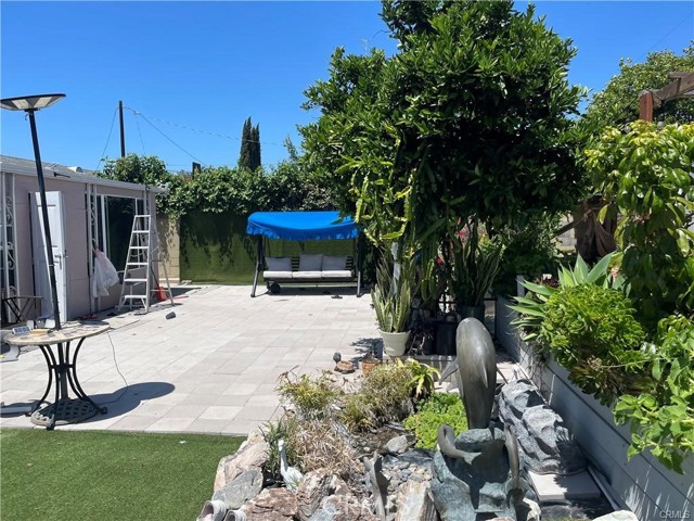 Detail Gallery Image 14 of 18 For 521 S Western Ave, Santa Ana,  CA 92703 - 4 Beds | 2 Baths