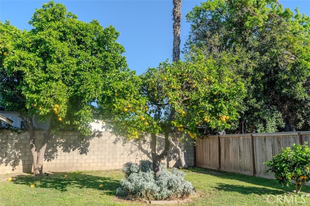 Detail Gallery Image 21 of 44 For 2539 Santiago, Santa Ana,  CA 92706 - 3 Beds | 2 Baths