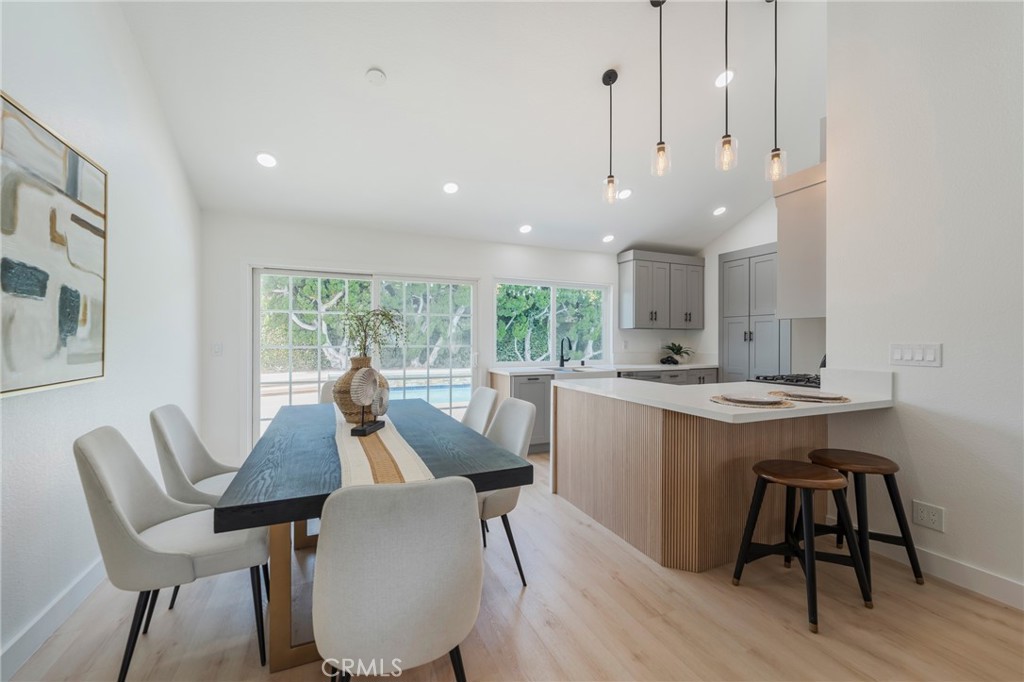 5cd6ad49 B32a 46b1 9a1c 4960b09247dd