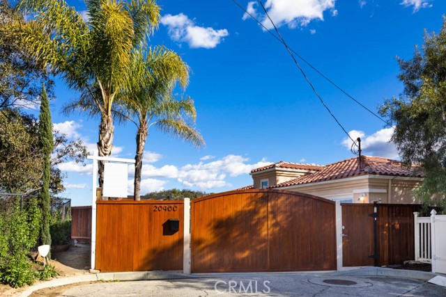 Detail Gallery Image 22 of 25 For 20900 Bandera, Woodland Hills,  CA 91364 - 3 Beds | 3 Baths