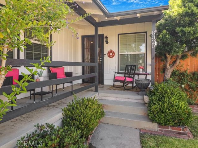 8318 Kittyhawk Avenue, Los Angeles CA: https://media.crmls.org/medias/5cd9eb91-2895-48b1-9a5a-3804095e6f04.jpg