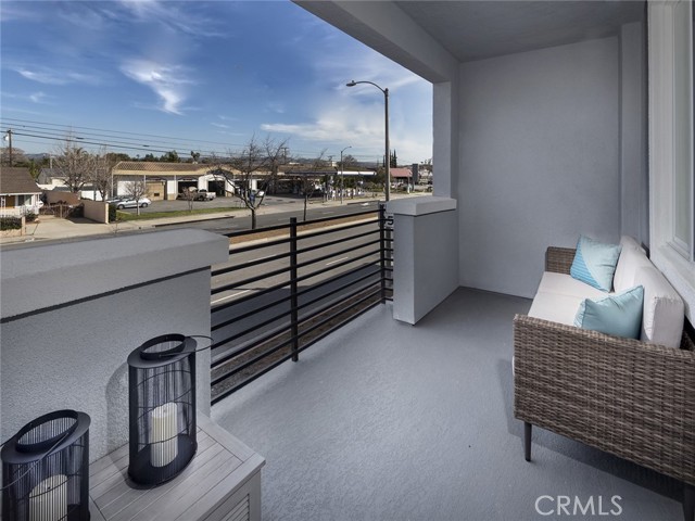 1551 Stratus Drive, Pomona CA: https://media.crmls.org/medias/5cda17fb-1e7f-43e5-959a-30e1d68b74b4.jpg