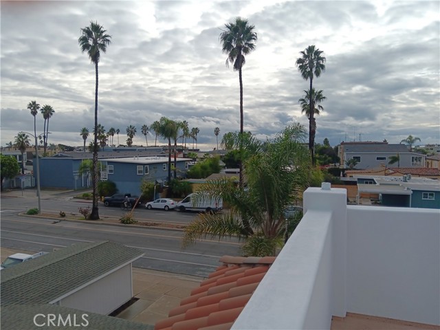 Detail Gallery Image 18 of 18 For 2257 Pierpont Bld, Ventura,  CA 93001 - 3 Beds | 2 Baths