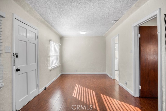 Detail Gallery Image 12 of 37 For 959 W 17th #1/2,  San Pedro,  CA 90731 - 1 Beds | 1 Baths