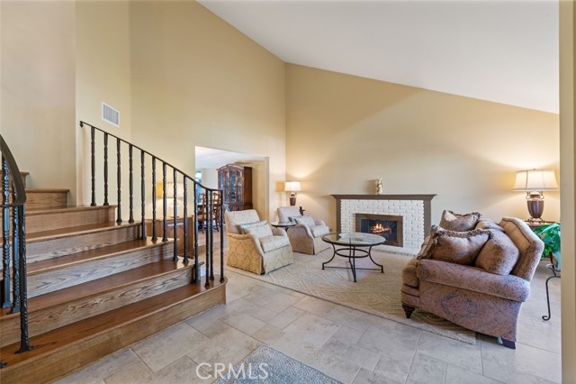 Detail Gallery Image 3 of 35 For 11422 Ridgegate, Whittier,  CA 90601 - 4 Beds | 3 Baths