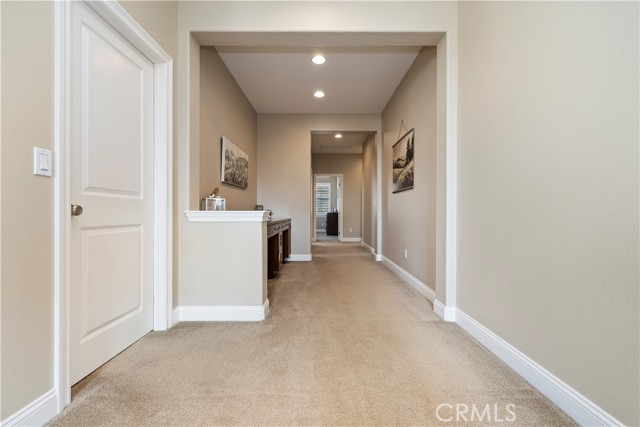 Detail Gallery Image 28 of 64 For 34595 Collier Falls Ct, Temecula,  CA 92592 - 5 Beds | 3/1 Baths