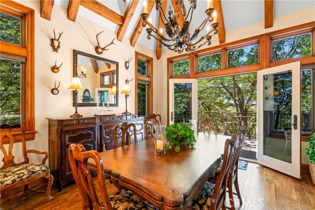 28964 Quail Run Court, Lake Arrowhead CA: https://media.crmls.org/medias/5cdbacb4-607a-4d2d-9037-be3e9701cfd9.jpg
