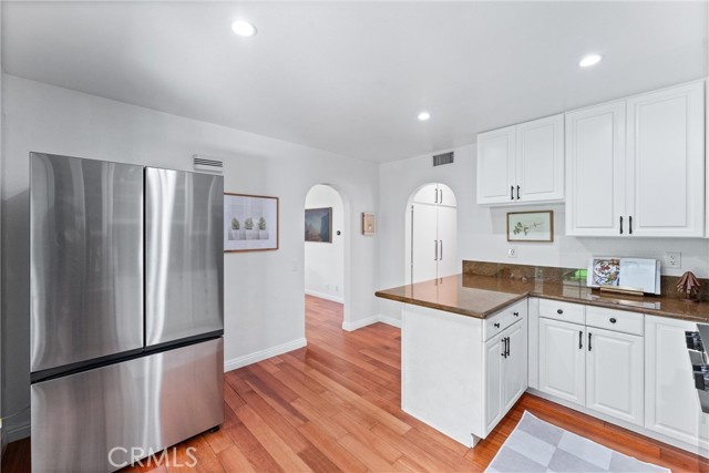 27231 Eastridge Drive, Lake Forest CA: https://media.crmls.org/medias/5cdc379a-e134-4956-89b1-5e29cd7b6e7f.jpg
