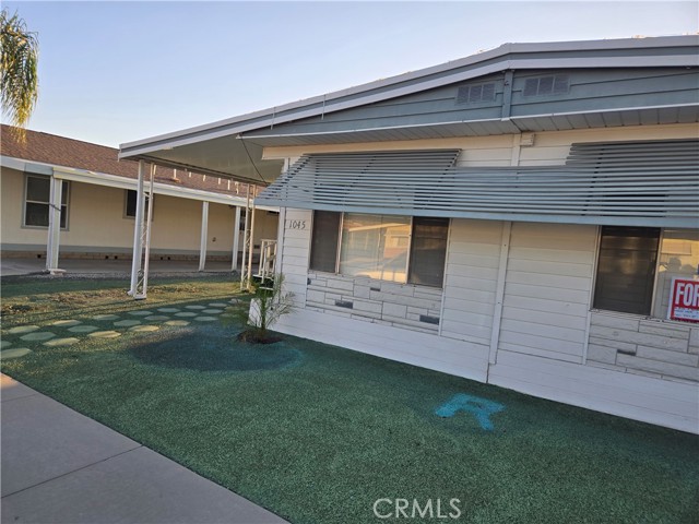 Detail Gallery Image 1 of 24 For 1045 S Elk St, Hemet,  CA 92543 - 3 Beds | 2 Baths