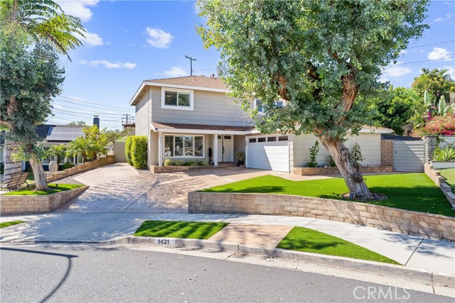 Detail Gallery Image 4 of 59 For 1421 Woodcrest Ave, Brea,  CA 92821 - 4 Beds | 2/1 Baths
