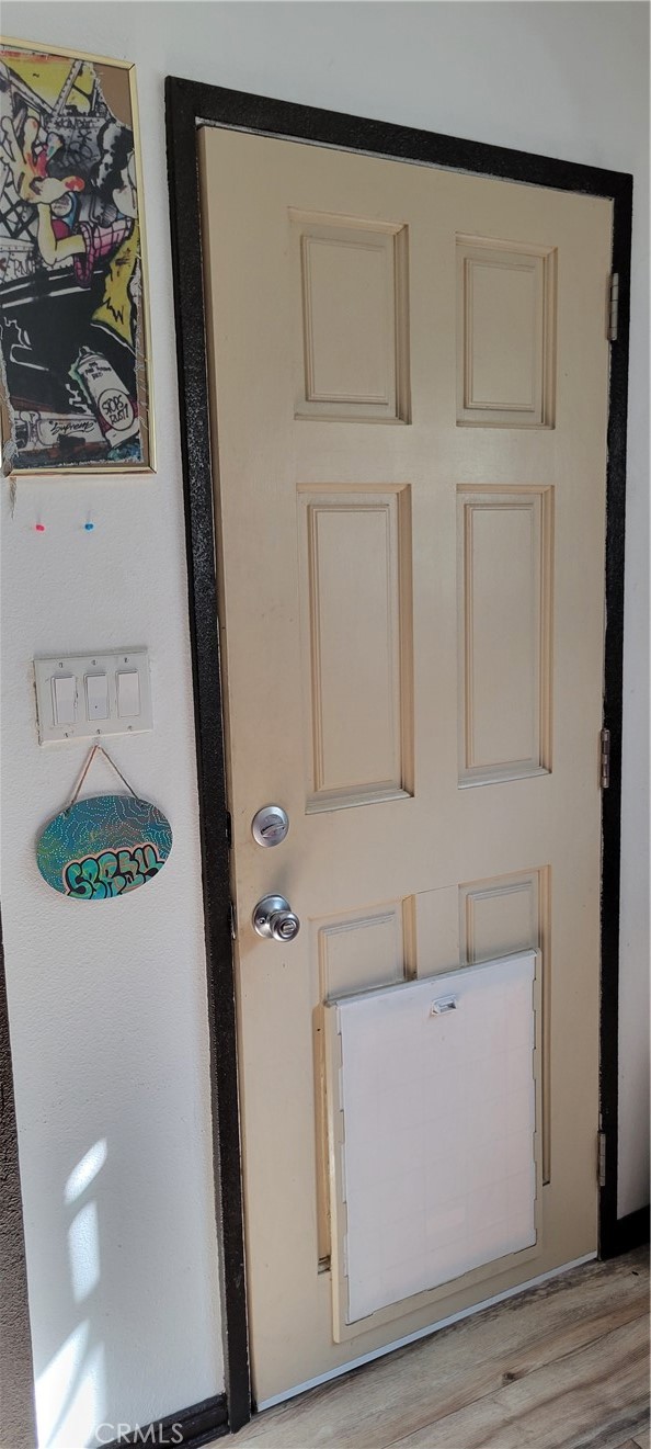 551 W Avenue 26, Los Angeles CA: https://media.crmls.org/medias/5cdcdfbf-7a61-4163-bd3b-c75de7683283.jpg