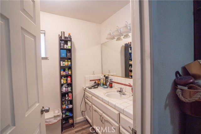 Detail Gallery Image 20 of 33 For 2380 S Holly Ave, Fresno,  CA 93706 - 4 Beds | 2 Baths