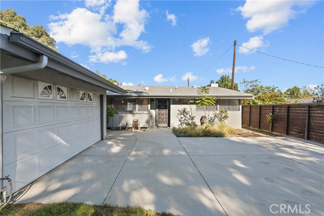 9310 Sophia Avenue photo 57