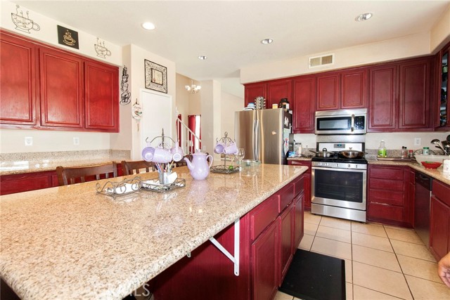 Image 3 for 1721 N Idyllwild Ave, Rialto, CA 92376