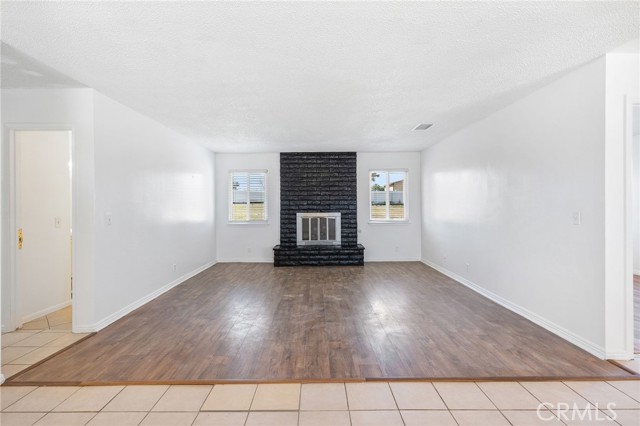 Detail Gallery Image 8 of 55 For 10278 Balsam Ave, Hesperia,  CA 92345 - 3 Beds | 2 Baths