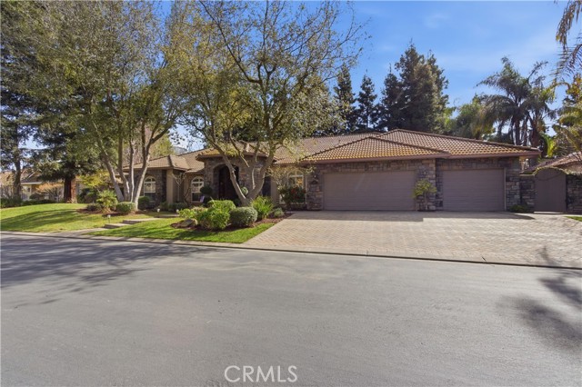 Image 2 of 66 For 2144 King Arthur Court