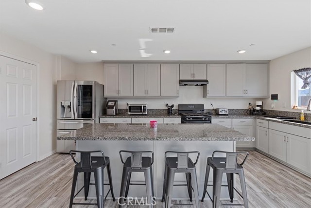 Detail Gallery Image 9 of 25 For 44539 Freer Way, Lancaster,  CA 93536 - 3 Beds | 2 Baths