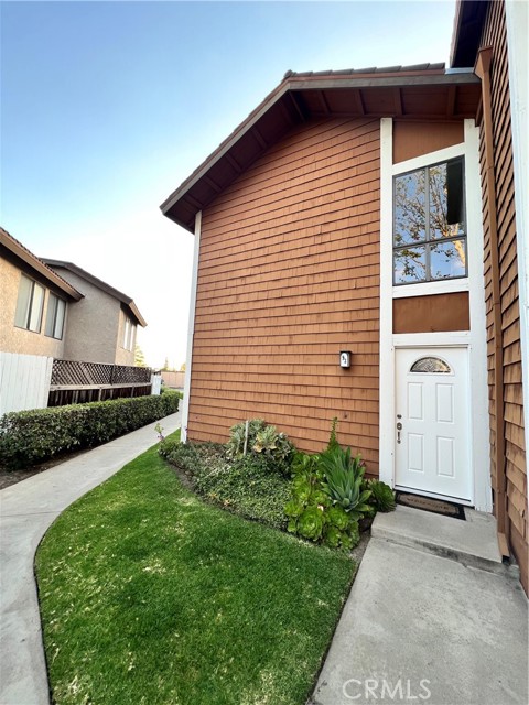 MLS# OC23069757