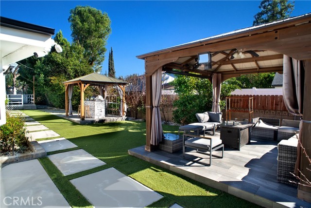 Detail Gallery Image 13 of 18 For 7622 Pomelo Dr, West Hills,  CA 91304 - 5 Beds | 3 Baths