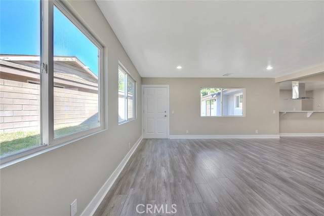 Detail Gallery Image 21 of 62 For 340 W Caroline Ct, Ontario,  CA 91762 - 7 Beds | 4 Baths