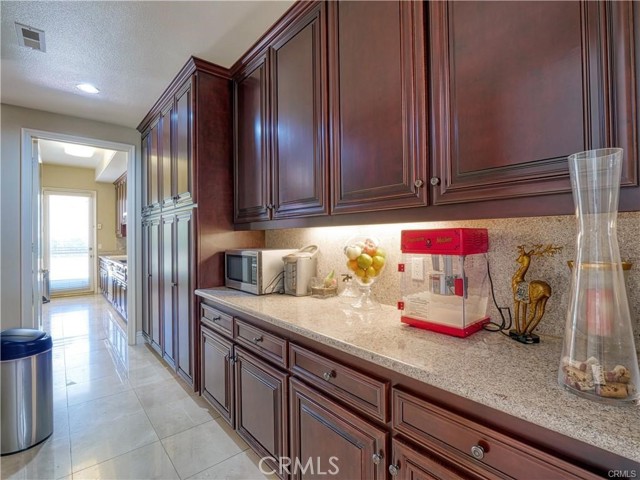 Detail Gallery Image 24 of 37 For 2808 Crystal Ridge Rd, Diamond Bar,  CA 91765 - 7 Beds | 6/2 Baths