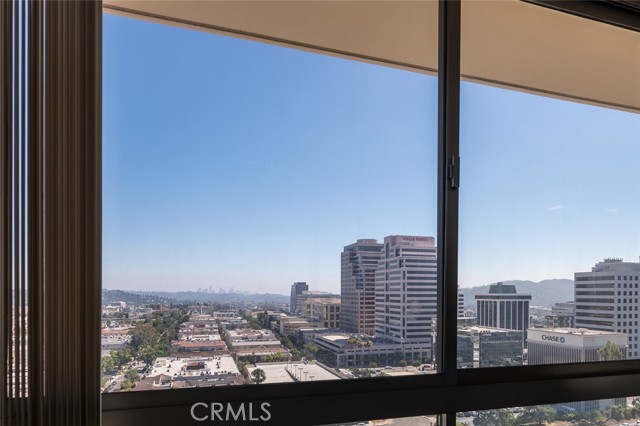 222 Monterey Road, Glendale CA: https://media.crmls.org/medias/5ce17084-8454-470b-855e-0e77ab5fe632.jpg