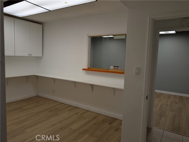 Detail Gallery Image 7 of 11 For 4701 W El Segundo, Hawthorne,  CA 90250 - – Beds | – Baths