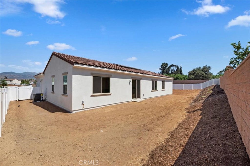 MLS #OC25093156 image #19