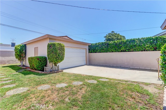 Detail Gallery Image 54 of 63 For 7515 Glencliff Dr, Downey,  CA 90240 - 4 Beds | 2/1 Baths