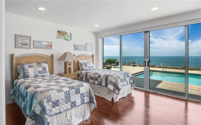 601 Paseo Del Mar, Palos Verdes Estates, California 90274, 5 Bedrooms Bedrooms, ,1 BathroomBathrooms,Single Family Residence,For Sale,Paseo Del Mar,PV24153259