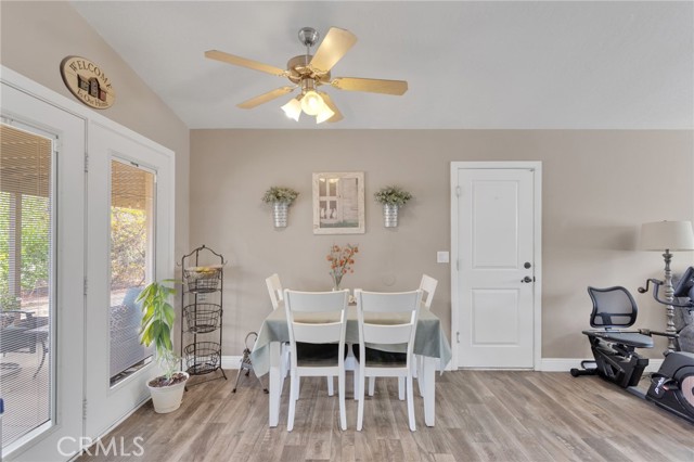 Detail Gallery Image 35 of 69 For 6297 Coleridge, Oak Hills,  CA 92344 - 7 Beds | 4 Baths