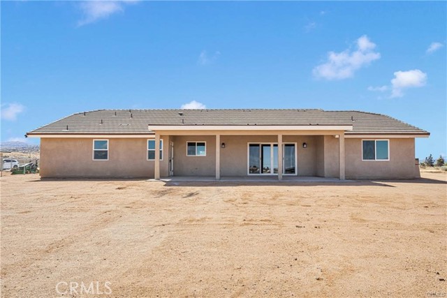 22530 Houston Street, Apple Valley CA: https://media.crmls.org/medias/5ce517fc-3a97-48a3-b5f5-8ea2b6590cb2.jpg