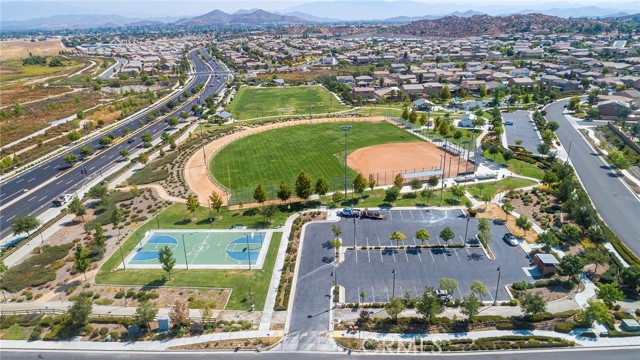 Detail Gallery Image 64 of 70 For 30210 Old Corral Cir, Menifee,  CA 92584 - 4 Beds | 2/1 Baths