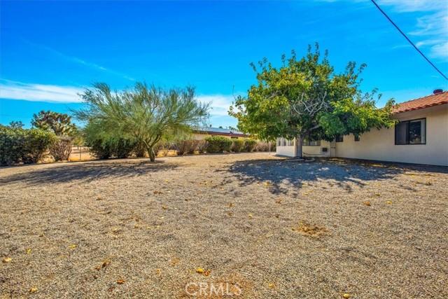 Detail Gallery Image 37 of 49 For 8825 San Vincente Dr, Yucca Valley,  CA 92284 - 2 Beds | 2 Baths