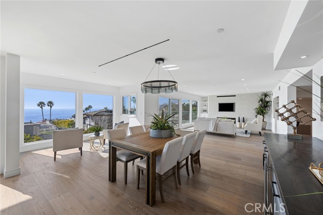 Detail Gallery Image 10 of 42 For 723 Balboa Ave, Laguna Beach,  CA 92651 - 4 Beds | 4 Baths