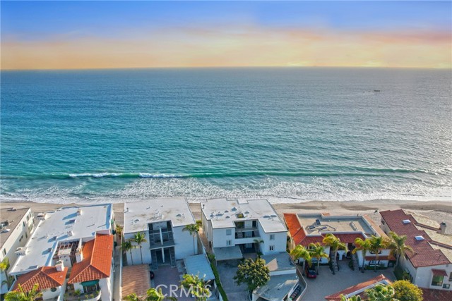 5ce676ad 4104 4d7e B2e6 D710fbc30cbc