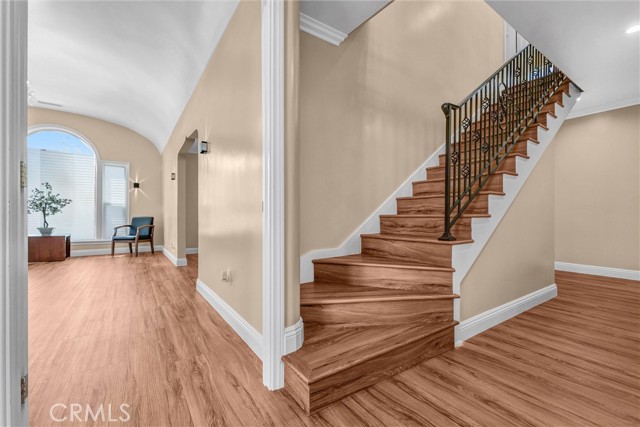 Detail Gallery Image 27 of 51 For 423 S Poinsettia Ave, Compton,  CA 90221 - 4 Beds | 3 Baths