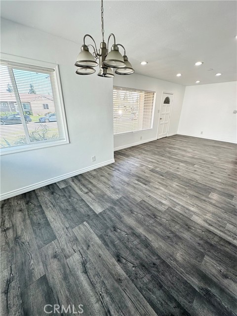 Detail Gallery Image 5 of 27 For 5313 Manzanar, Pico Rivera,  CA 90660 - 3 Beds | 2 Baths