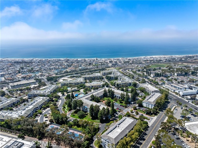 Detail Gallery Image 25 of 27 For 101 Scholz #120,  Newport Beach,  CA 92663 - 2 Beds | 2 Baths