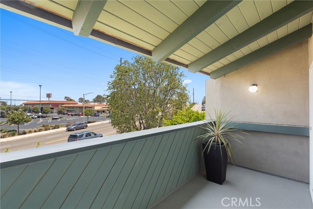 1112 Beryl Street, Redondo Beach CA: https://media.crmls.org/medias/5ce7e130-7982-4b01-b54e-b97368c4dcb0.jpg
