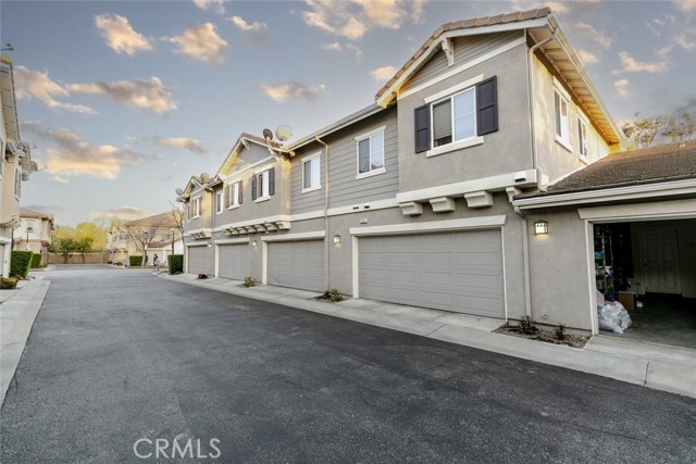 Detail Gallery Image 3 of 39 For 2727 Night Jasmine Dr, Simi Valley,  CA 93065 - 3 Beds | 2/1 Baths