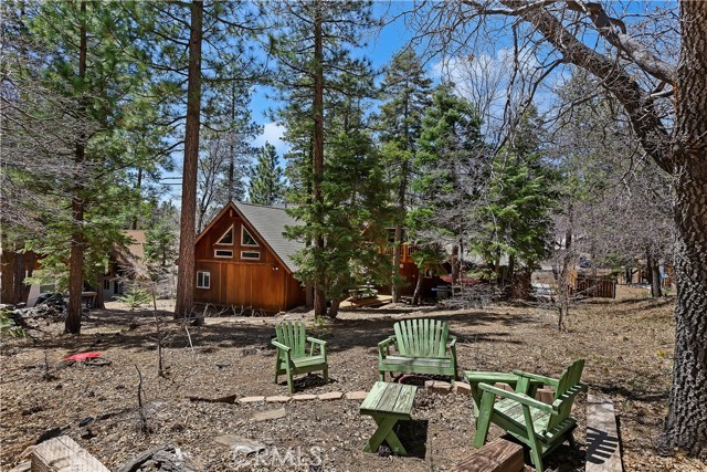 Detail Gallery Image 31 of 36 For 43413 Sheephorn Rd, Big Bear Lake,  CA 92315 - 4 Beds | 2/1 Baths