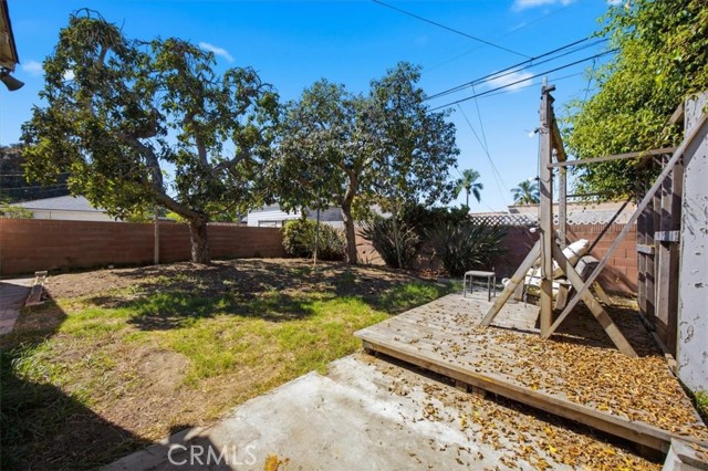 1135 South Fir Avenue photo 26