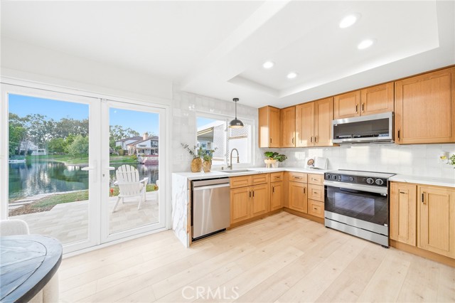 Detail Gallery Image 16 of 58 For 22706 Wood Lake Ln, Lake Forest,  CA 92630 - 3 Beds | 3 Baths