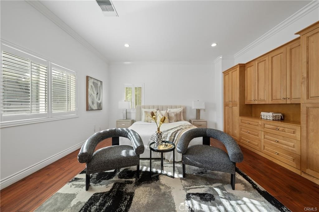 MLS #WS26169393 image #45