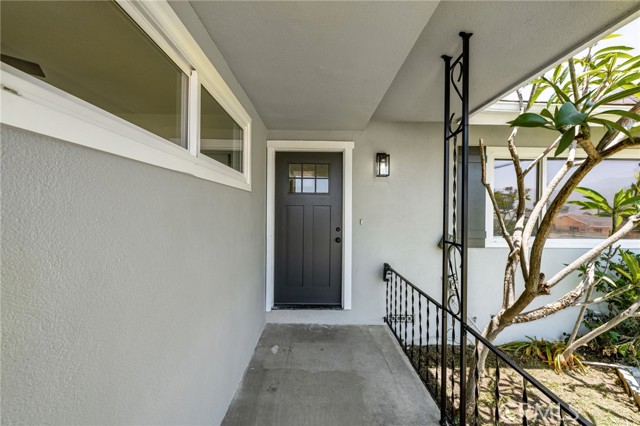 3221 W Jacinto View Rd, Banning CA: https://media.crmls.org/medias/5cecaae4-0f87-4069-9853-7c0713e2e8fe.jpg